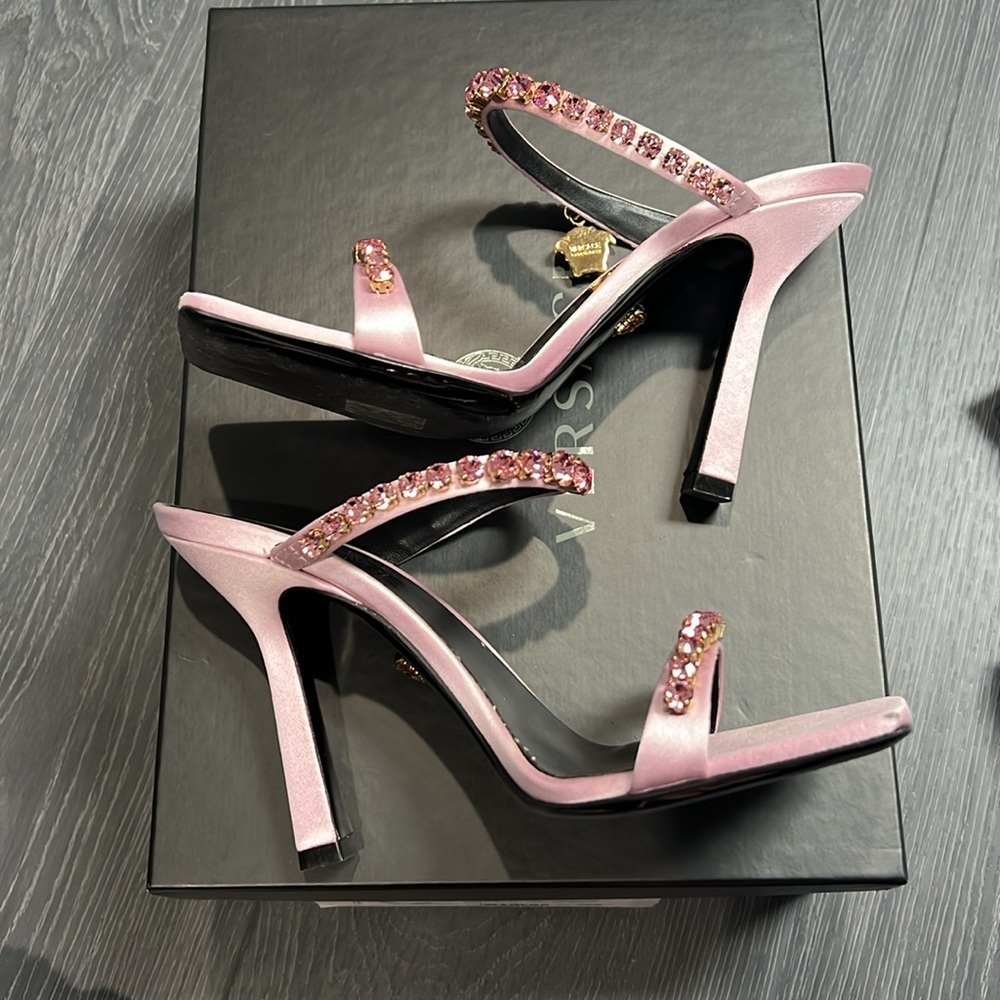 Versace Light Pink Heels - Picture 3 of 8